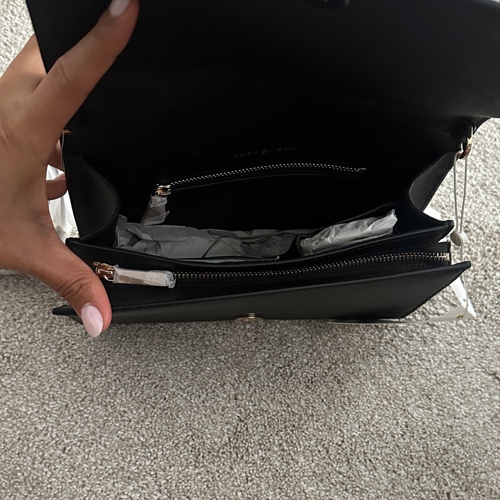 Tory Burch Black Emerson Combo Crossbody bag - Picture 8 of 8